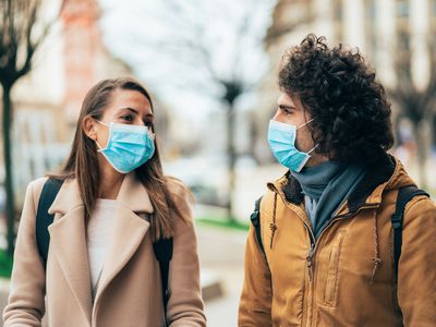 Young couple meet in quarantine