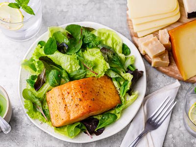 Keto salmon salad